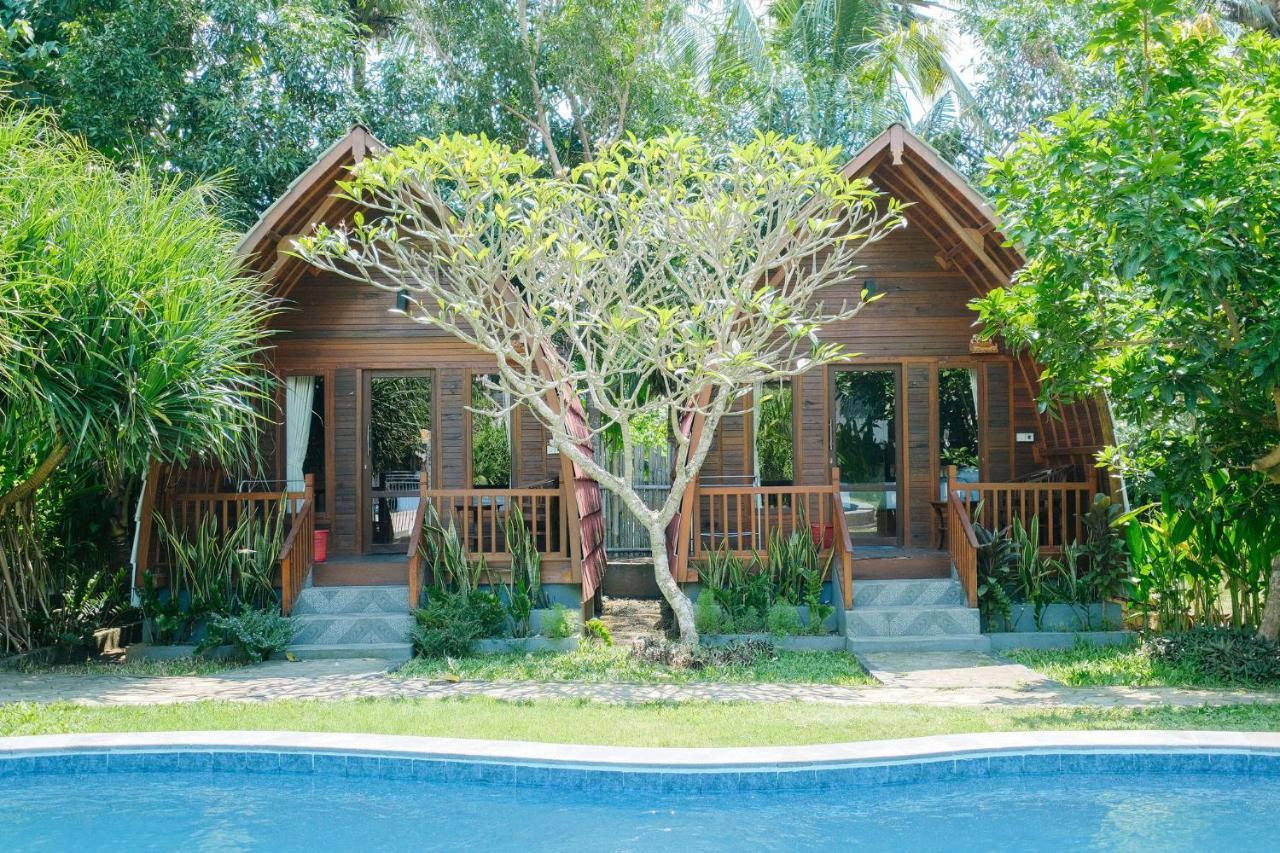 Adi Bungalow Nusa Penida Redpartner Ped 外观 照片