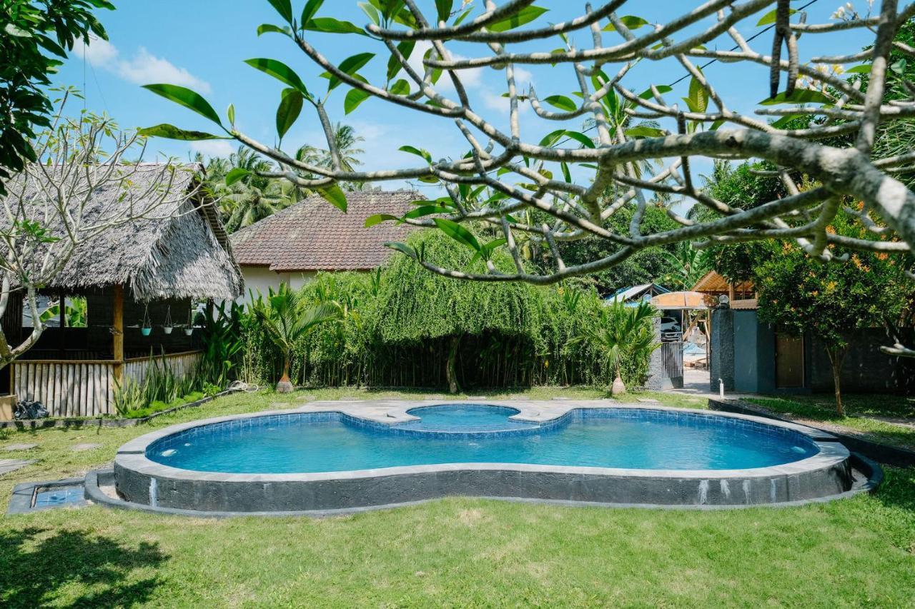 Adi Bungalow Nusa Penida Redpartner Ped 外观 照片